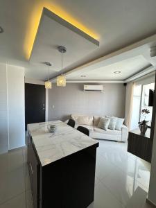 Luxury 14th floor with amazing view