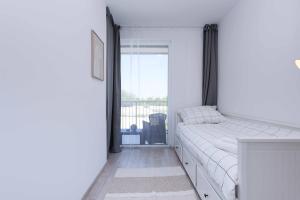 NESTO- brand new apartment with free parking!