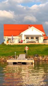 Northern Lights exclusive house by the river