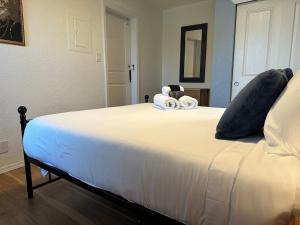 1 Bedroom Apartment Wbalcony