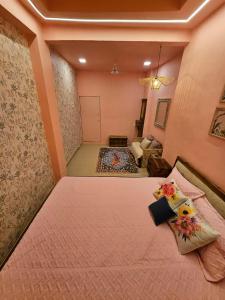 Cottage style 2bhk Raja House, Bandra