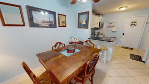 Fiddlers Cove 22D