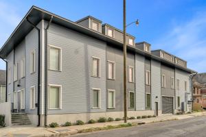 New Orleans Bywater Apartments at 4200 St Claude Avenue