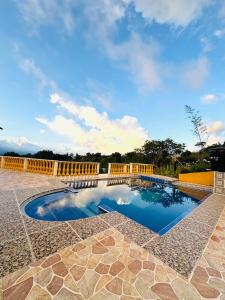 Hermosa Cabaña en El Peñol