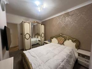 Oxford St 2 Bed Apartment Mayfair
