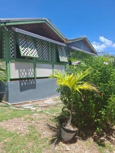 Briannas Rustic Retreat