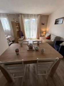 Appartements Au coeur des montagnes : photos des chambres