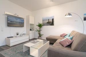 Im Sonnengarten Pinguin