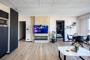 Appartements CosmoDream : Appartement 2 Chambres avec Vue