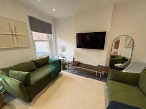 Estatesmen Mount Street Mayfair Flat