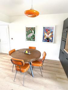 Appartements Charming 3 bedroom with stunning views 5 minutes from the beaches : photos des chambres