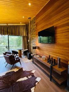 Requinte dos Pinhais Chalé Rubi