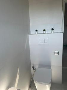 Med Vista Apartment img35