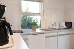 Zwergenhaus mit Meeresrauschen