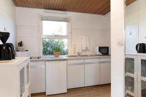 Zwergenhaus mit Meeresrauschen