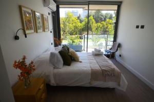 Radiant 1BR Apt in Prime Las Condes Location