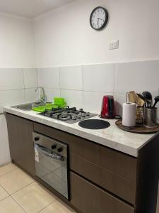 Depto 4 personas Familia o Empresa