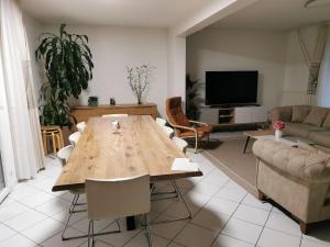 Maisons de vacances Villa entiere proche Aeroport CDG Disney Asterix : photos des chambres