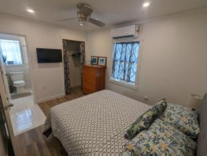 Casey Key 1-Bedroom Courtyard Villa