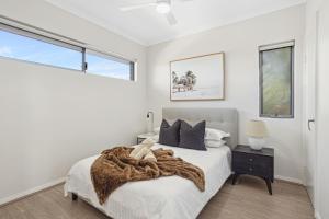 Perth Tranquil Tree Views 2 Bedroom 2 Bathroom Apartment Single Room suite