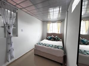 D habitación con baño privdo