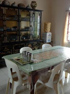 Rumah Gadang Puti Bungsu