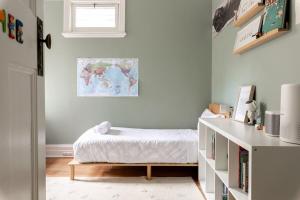 Fabulous Family Escape-Fairlight