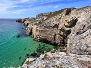 Maisons de vacances Holiday Home in Hanvec near Bay of Brest : photos des chambres