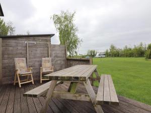 Cabin by Hegermeer with Boat Rentals