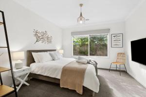 Impress on Empress I 6 BR Pet-Friendly Family Home