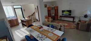 Casa TURI, independiente y garage