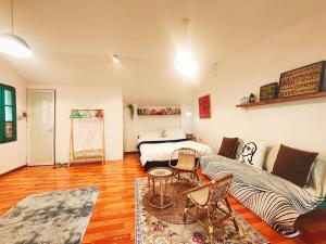 Warm apartment in the center of the city