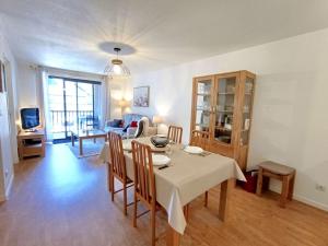 Appartements T2 cabine pour 4 pers, balcon, parking – Saint-Lary-Soulan - FR-1-457-379 : photos des chambres