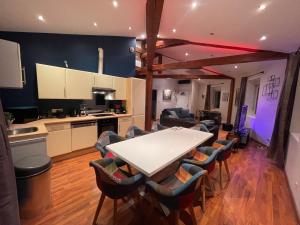 Appartement moderne au centre dÉpinal, 2-4 pers - FR-1-589-807