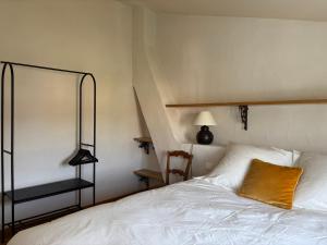 Maisons de vacances Maison noirmoutrine confortable pour 7 pers avec jardin et parking - FR-1-823-152 : photos des chambres