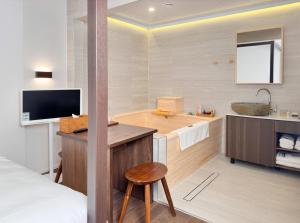Phòng giường đôi 7 (Double Room 7)