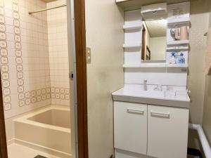 Private house Oheso 40minutes from Sapporo,4 free parking, long stay,16people