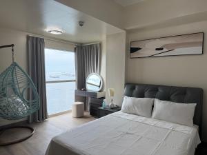 Luxurious Modern Cozy Manila Bayview Pool View 1 2 3 Bedrooms Near Manila Airports Okada Solaire MOA