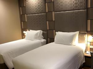 Sri U-Thong Grand Hotel