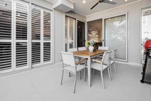 Sunsets On Spinnaker