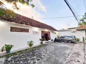 Hotel Djaya RedPartner near Alun Alun Nganjuk