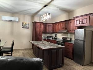 Casa Las Vias 6 bed 4 bath & Private Pool