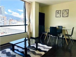 Suite en Av 6 de Diciembre