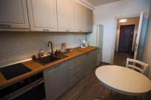 Q Luxury via Palas Mall