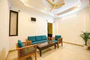 FabHotel Velvet Suites Near Millennium City Centre Gurugram