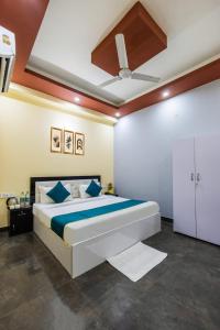 Hotel Vibe BLUE-Noida Sector 117