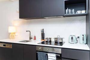 Modern 2 BR apartment in the heart of Canberra center