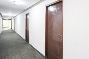 Collection O Cikarang Near Pollux Mall Formerly Hotel Pesona Cikarang