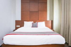 Collection O Cikarang Near Pollux Mall Formerly Hotel Pesona Cikarang