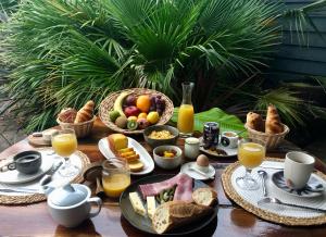 B&B / Chambres d'hotes Le Jardin des Portes : photos des chambres